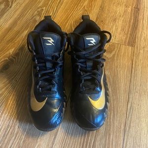 Nike youth football cleats size 2
